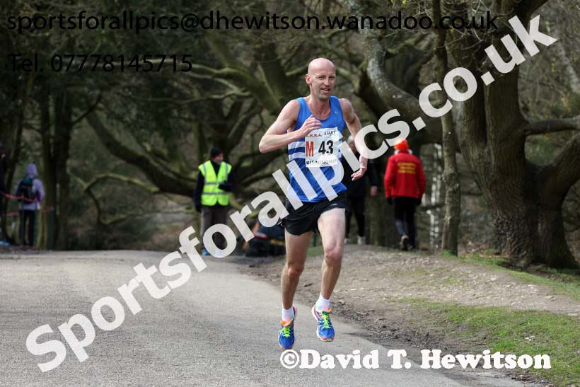 Senior mens English National 12 Stage Road Relay, 2016 English National 12 and 6 Stage Road Relays, Sutton Coldfield, Birmingham. Photo: David T. Hewitson/Sports for All Pics